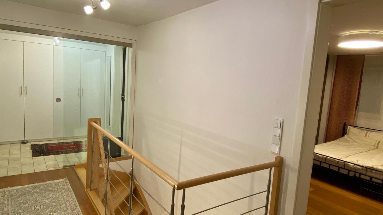Fewo Luxus Wohnung Im Eigenen Ferienhaus, 120 Qm, Naehe Regensburg Mit Balkon, Terrasse & Garten, Gute Zuganbindung Laber Exterior photo